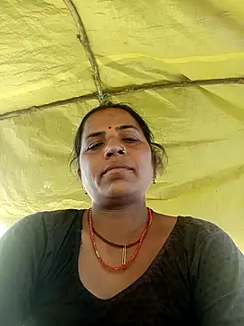 Snapshot of Manu_mehta chatting on 03/14/26, 07:03 Manu mehta online show from 03/14/26, 07:03