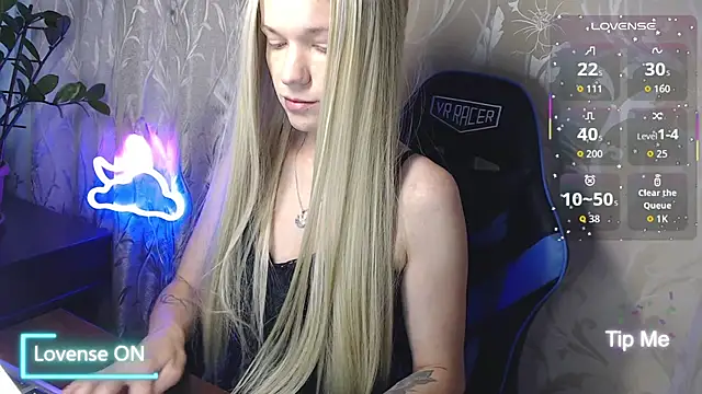Shiny Victoria online show from 07/24/26, 07:28