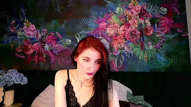 Snapshot of NicoleLuxe chatting on 05/22/26, 07:08 NicoleLuxe online show from 05/22/26, 07:08