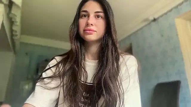 LiluMartiznir online show from 05/21/26, 11:39