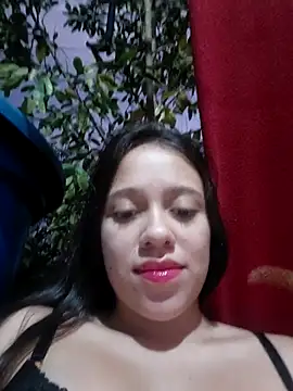 Snapshot of lachiki_plus chatting on 03/17/26, 10:40 lachiki plus online show from 03/17/26, 10:40