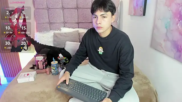 Snapshot of Samu_Hott chatting on 06/12/26, 08:19 Samu Hott online show from 06/12/26, 08:19