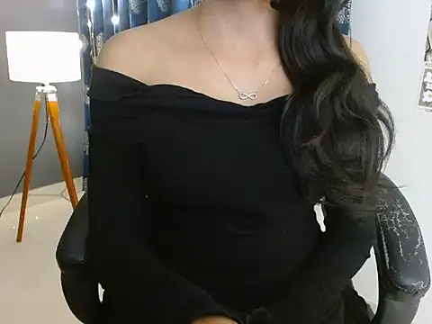 Snapshot of Your_lust143 chatting on 03/10/26, 04:56 Your lust143 online show from 03/10/26, 04:56