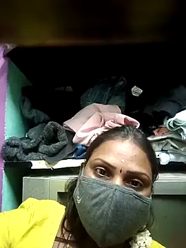 Snapshot of Tamil_Hot_Nisha chatting on 05/12/26, 06:16 Tamil Hot Nisha online show from 05/12/26, 06:16