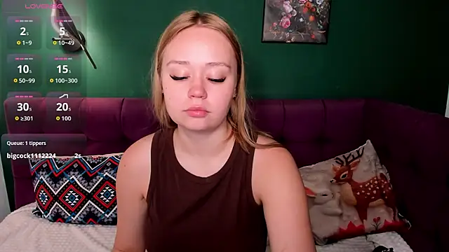 BellaAiry online show from 06/11/26, 01:38
