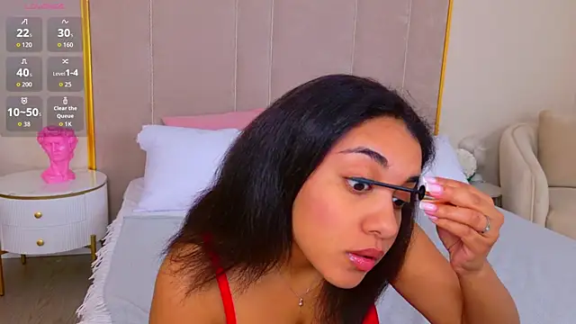 Luna Cortier online show from 07/23/26, 05:27