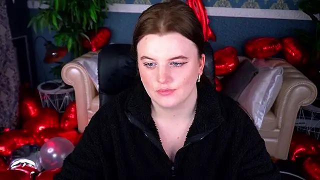 Snapshot of KristiFoxy chatting on 02/12/26, 01:28 KristiFoxy online show from 02/12/26, 01:28