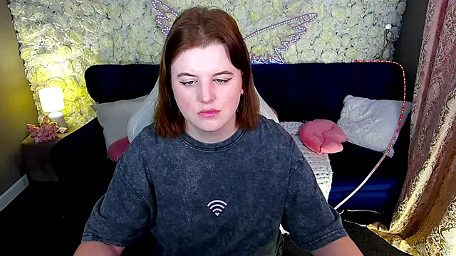 Snapshot of KristiFoxy chatting on 03/16/26, 06:28 KristiFoxy online show from 03/16/26, 06:28