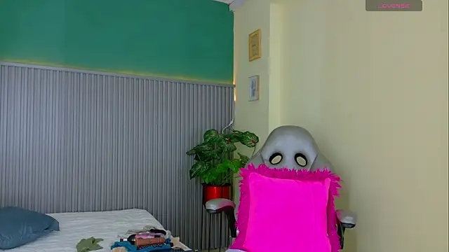 miss monserrate01 online show from 06/23/26, 02:04
