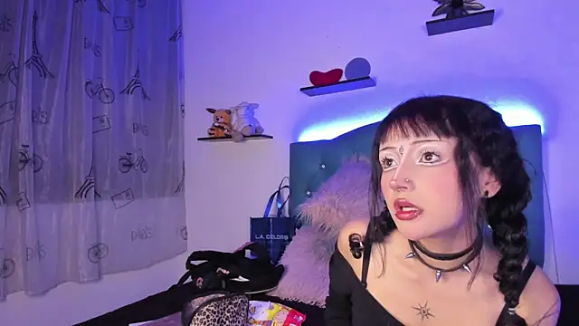 Snapshot of Gemma_honey chatting on 03/12/26, 01:28 Gemma honey online show from 03/12/26, 01:28