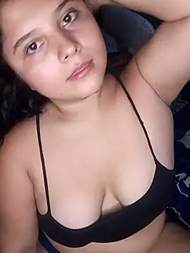 Snapshot of Salome_Vivas chatting on 04/24/26, 05:04 Salome Vivas online show from 04/24/26, 05:04