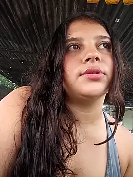 Snapshot of Salome_Vivas chatting on 04/29/26, 03:27 Salome Vivas online show from 04/29/26, 03:27