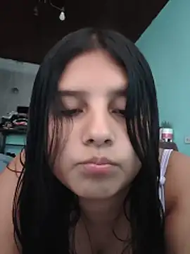 Snapshot of Salome_Vivas chatting on 05/19/26, 09:54 Salome Vivas online show from 05/19/26, 09:54