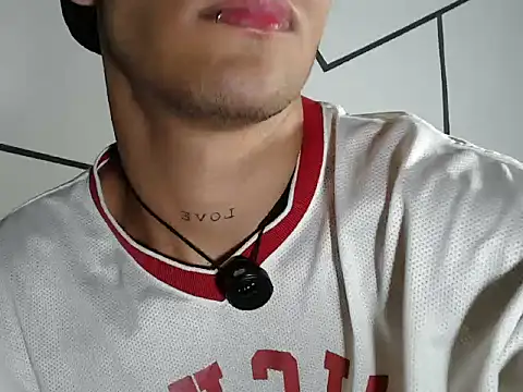 Snapshot of cooper_shiro chatting on 02/16/26, 06:48 cooper shiro online show from 02/16/26, 06:48