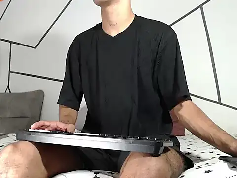 cooper shiro online show from 07/12/26, 02:52