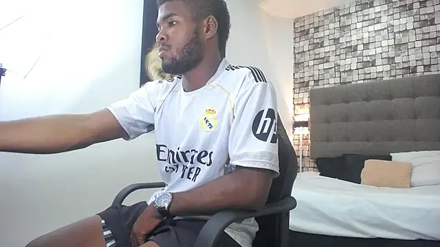 Juan 123   online show from 06/10/26, 02:05