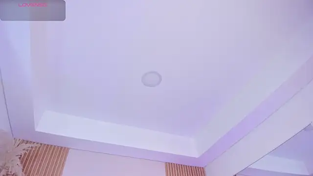 Snapshot of rebeca_taylor chatting on 04/24/26, 02:58 rebeca taylor online show from 04/24/26, 02:58