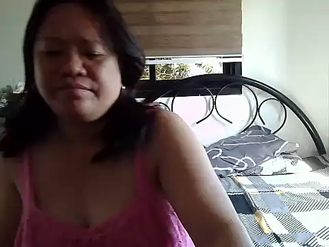 yummychubby29 online show from 02/21/26, 02:34
