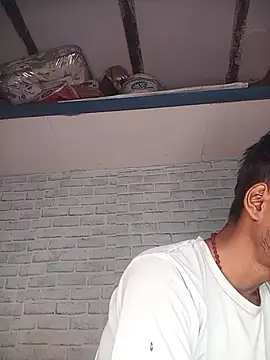 Snapshot of ravimandal chatting on 03/17/26, 04:17 ravimandal online show from 03/17/26, 04:17