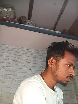 Snapshot of ravimandal chatting on 03/18/26, 04:26 ravimandal online show from 03/18/26, 04:26