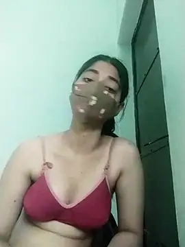 Snapshot of Kitti-Sharma chatting on 03/27/26, 08:37 Kitti-Sharma online show from 03/27/26, 08:37