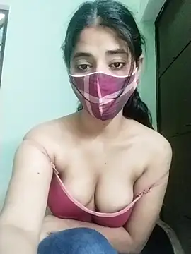 Snapshot of Kitti-Sharma chatting on 03/29/26, 11:32 Kitti-Sharma online show from 03/29/26, 11:32