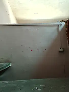 Snapshot of Kitti-Sharma chatting on 05/04/26, 05:58 Kitti-Sharma online show from 05/04/26, 05:58