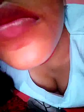 Snapshot of Talkwithsex chatting on 04/15/26, 03:19 Talkwithsex online show from 04/15/26, 03:19