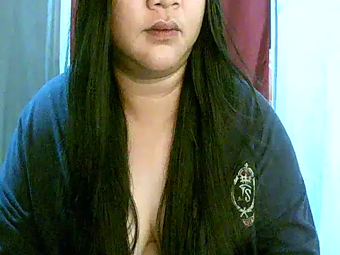 Snapshot of strip_berry chatting on 02/21/26, 12:06 strip berry online show from 02/21/26, 12:06