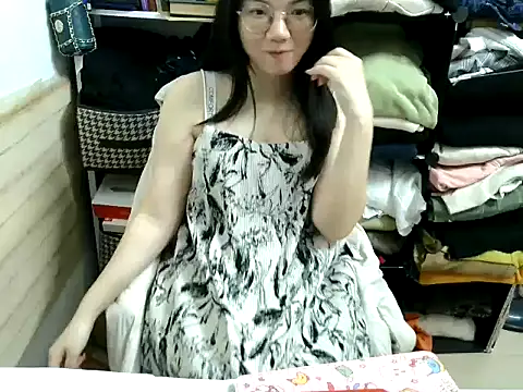 Snapshot of xiaoxiaowan11 chatting on 03/01/26, 11:23 xiaoxiaowan11 online show from 03/01/26, 11:23