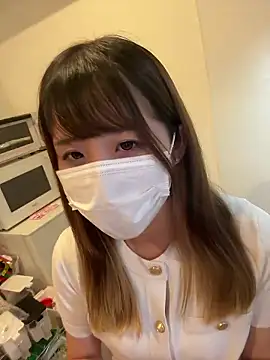 Snapshot of super_FOXchan chatting on 06/17/26, 04:15 super FOXchan online show from 06/17/26, 04:15