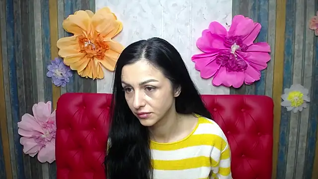 Snapshot of EvaClarkk chatting on 04/15/26, 05:14 EvaClarkk online show from 04/15/26, 05:14