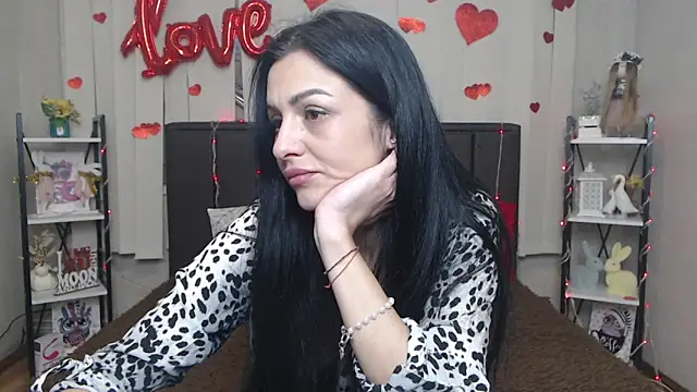 Snapshot of EvaClarkk chatting on 04/21/26, 05:14 EvaClarkk online show from 04/21/26, 05:14