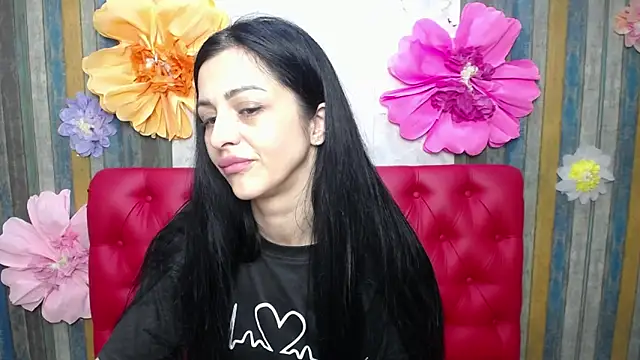 Snapshot of EvaClarkk chatting on 05/12/26, 08:00 EvaClarkk online show from 05/12/26, 08:00