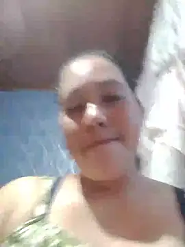 Snapshot of May_Bombs chatting on 04/20/26, 12:41 May Bombs online show from 04/20/26, 12:41