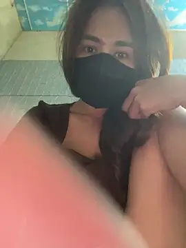 Snapshot of Miu_Xinh chatting on 03/21/26, 03:59 Miu Xinh online show from 03/21/26, 03:59