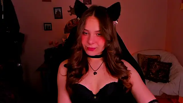 Snapshot of LanaLovely chatting on 05/11/26, 06:41 LanaLovely online show from 05/11/26, 06:41