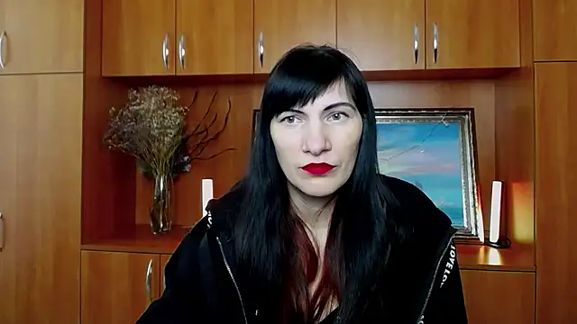 Snapshot of Rosalinda_ro chatting on 03/06/26, 01:07 Rosalinda ro online show from 03/06/26, 01:07