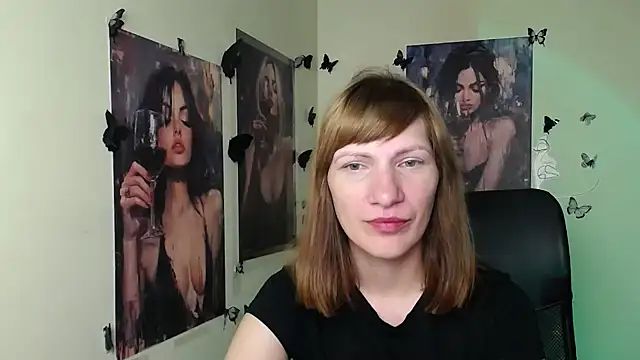 Snapshot of Rosalinda_ro chatting on 06/08/26, 06:03 Rosalinda ro online show from 06/08/26, 06:03