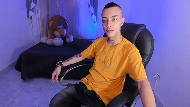 Snapshot of Dereck_Boy_ chatting on 02/10/26, 02:04 Dereck Boy online show from 02/10/26, 02:04