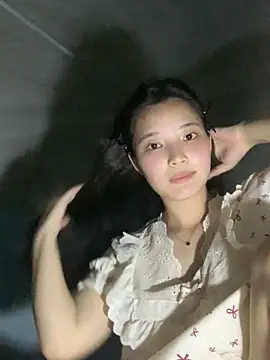 Snapshot of Suzu_xx01 chatting on 06/02/26, 03:47 Suzu xx01 online show from 06/02/26, 03:47