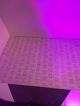 Mia rivers   online show from 06/26/26, 07:40