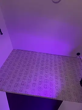 Mia rivers   online show from 07/27/26, 07:43