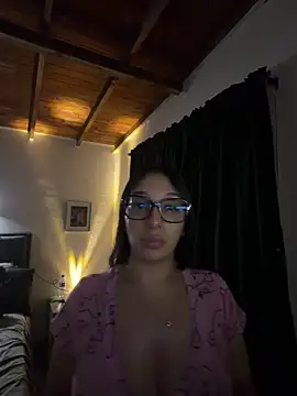 lexyblake10 online show from 02/04/26, 12:27