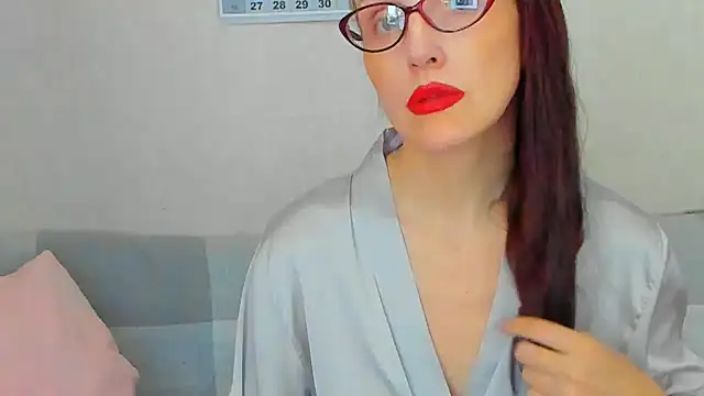 Snapshot of beddable_woman chatting on 03/03/26, 09:37 beddable woman online show from 03/03/26, 09:37