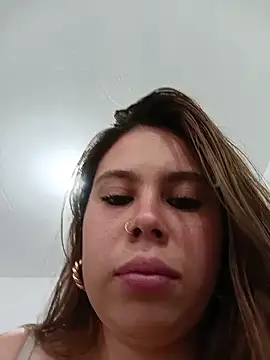 Snapshot of Rouse_24_ chatting on 04/16/26, 09:39 Rouse 24 online show from 04/16/26, 09:39