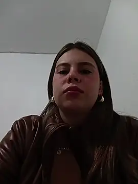 Snapshot of Rouse_24_ chatting on 06/03/26, 11:21 Rouse 24 online show from 06/03/26, 11:21