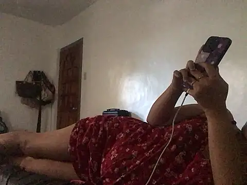 lady candy85 online show from 04/28/26, 05:23