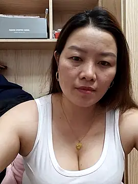 Jennie dogy online show from 06/12/26, 01:43