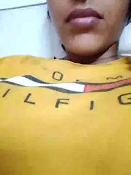 komalsharma99 online show from 06/12/26, 05:45